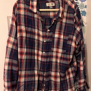 Old navy plaid button down XL